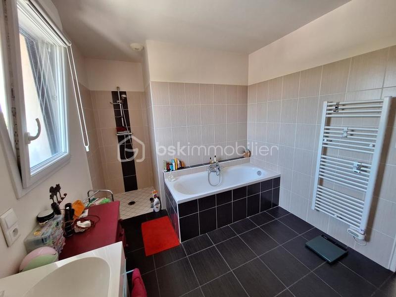 Maison de ville - 142 m² - 5 pièces