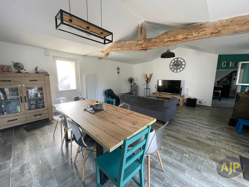 Maison - 111 m² - 5 pièces