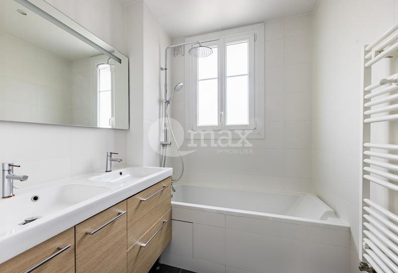 Appartement - 79 m² - 4 pièces