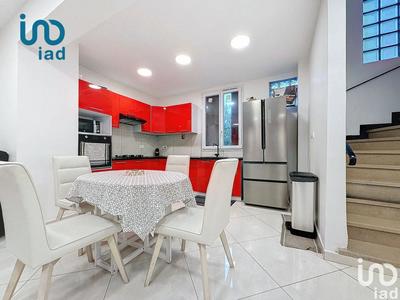 Maison - 350 m² - 11 pièces