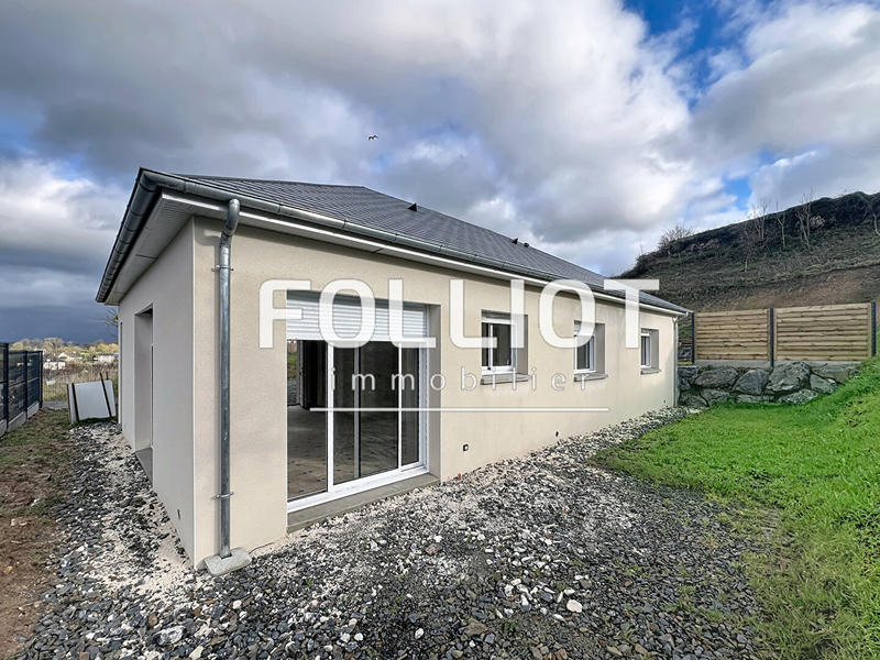 Maison - 76 m² - 5 pièces