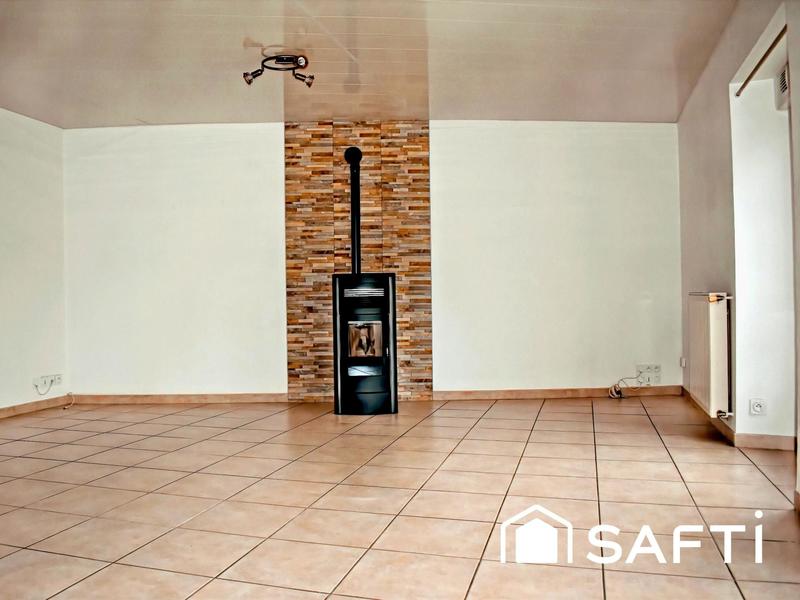 Maison - 99 m² - 5 pièces