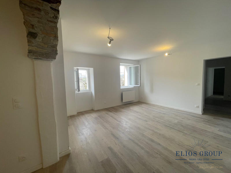 Appartement - 85 m² - 4 pièces