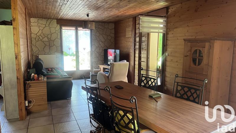 Maison - 90 m² - 5 pièces