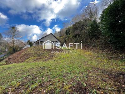 Maison - 170 m² - 1 pièce