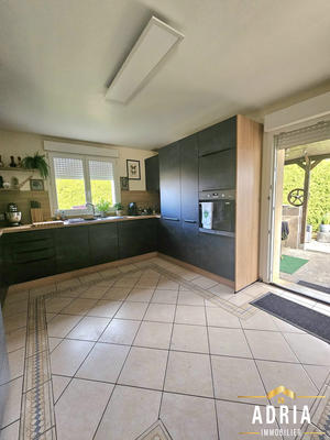 Maison - 162 m² - 7 pièces