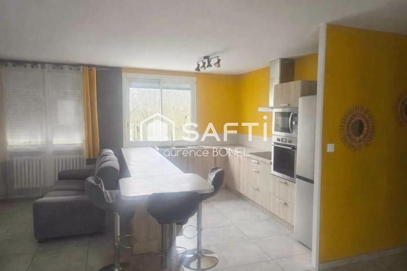 Maison - 88 m² - 5 pièces