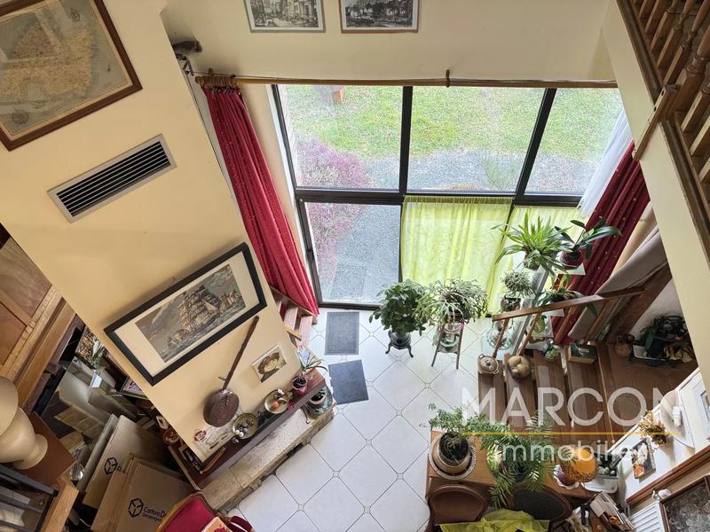 Maison - 175 m² - 10 pièces