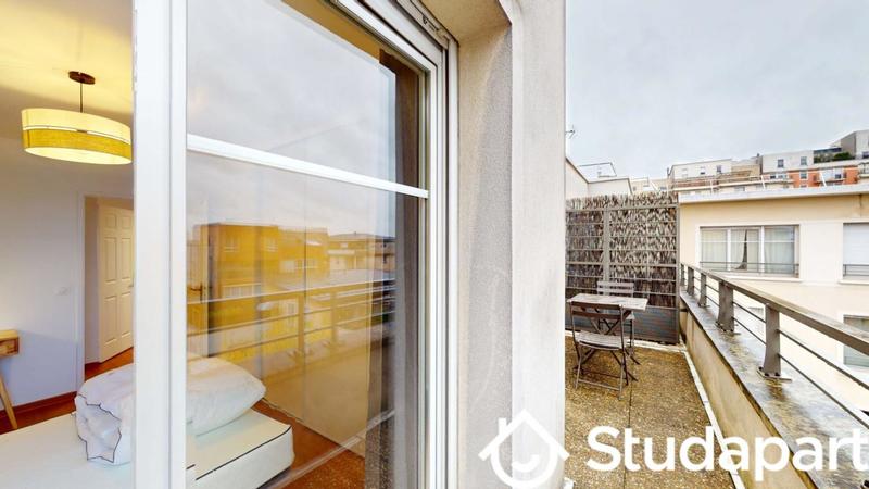 Chambre - 10 m² - 1 pièce