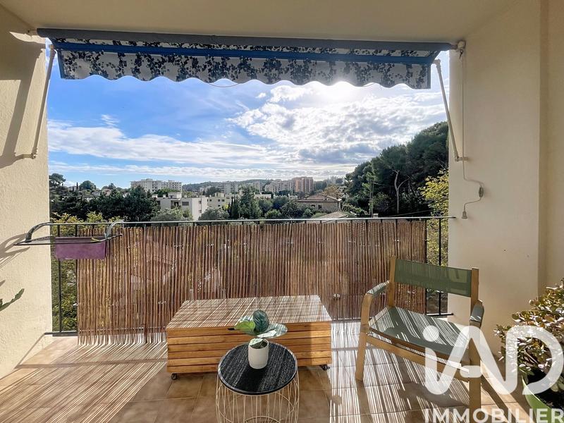 Appartement - 85 m² - 4 pièces