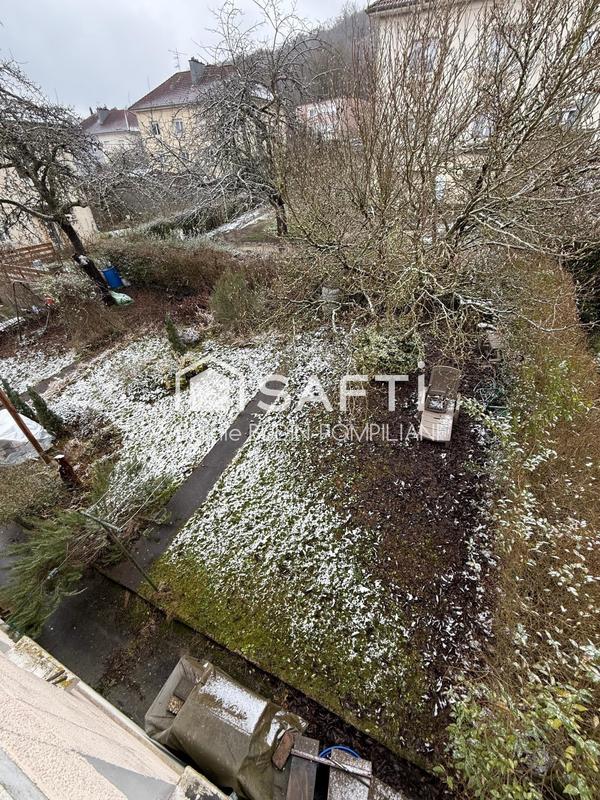 Maison - 96 m² - 5 pièces