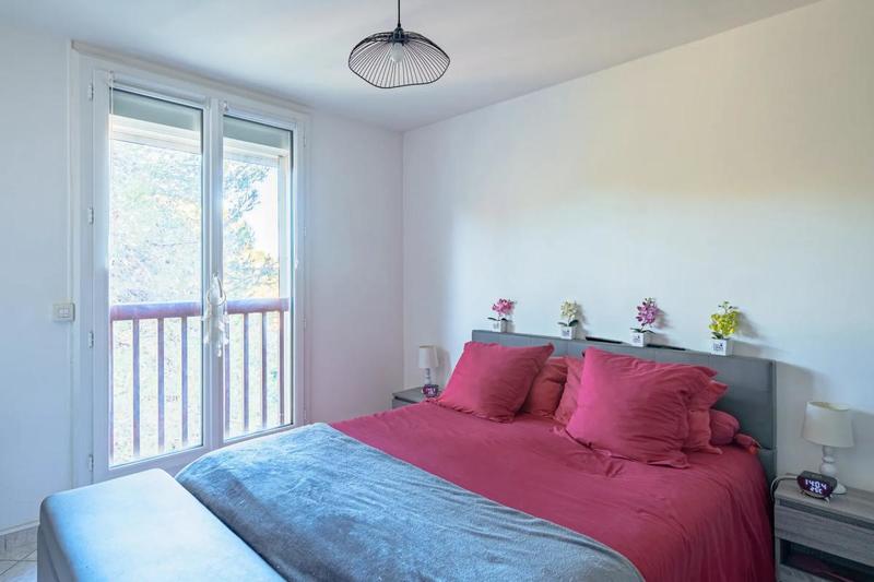 Appartement - 79 m² - 4 pièces