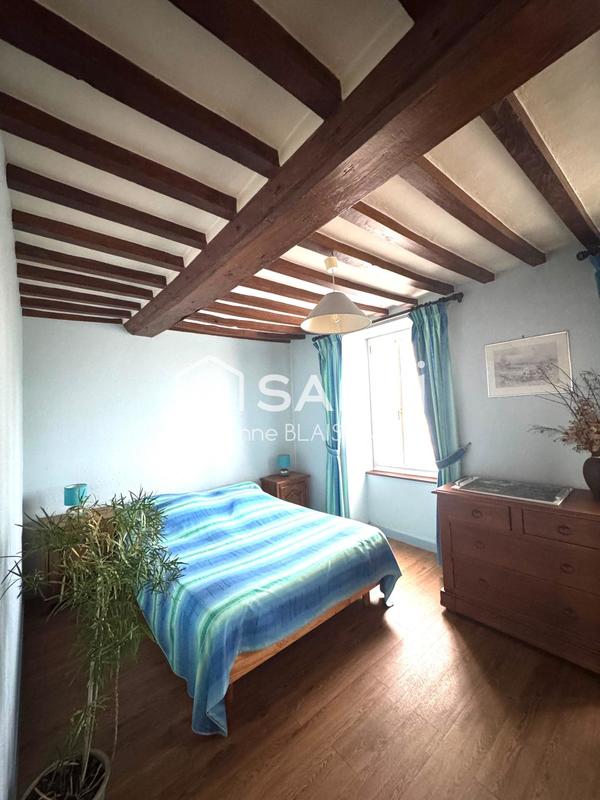 Maison - 137 m² - 7 pièces
