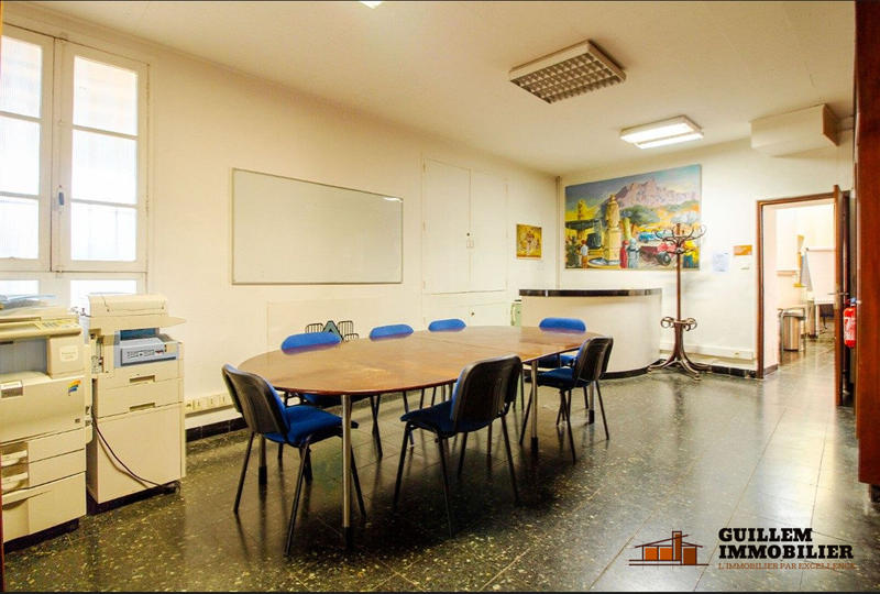 Bureau - 169 m² - 5 pièces