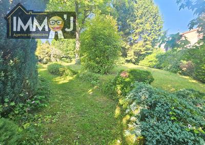 Maison - 138 m² - 6 pièces