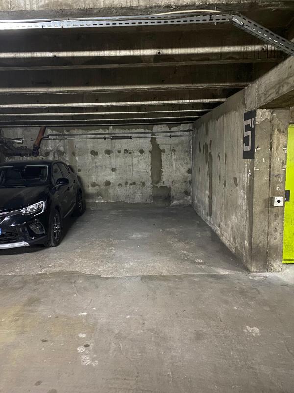 Garage - 12 m²
