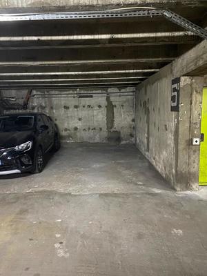 Garage - 12 m²