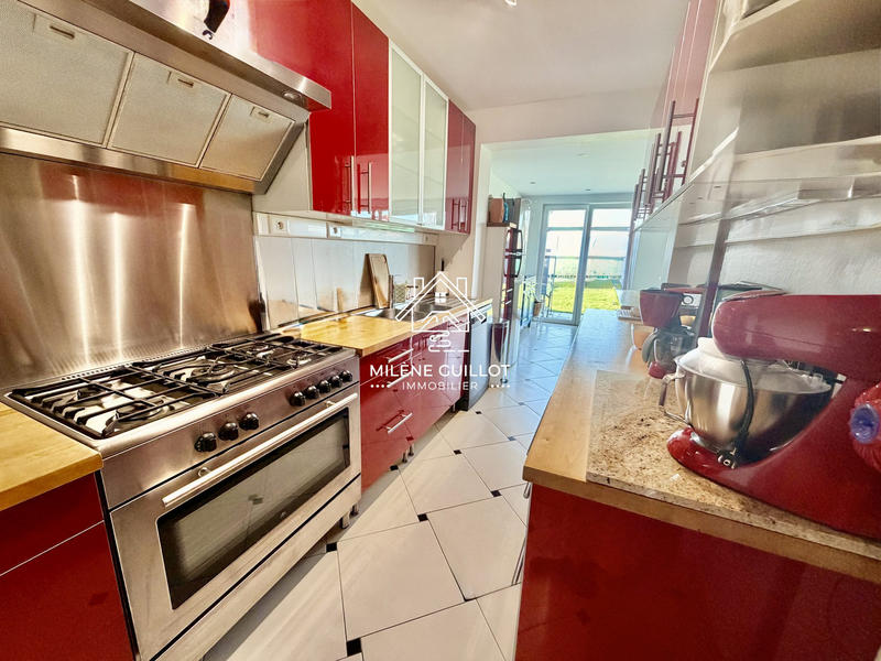 Maison - 107 m² - 4 pièces