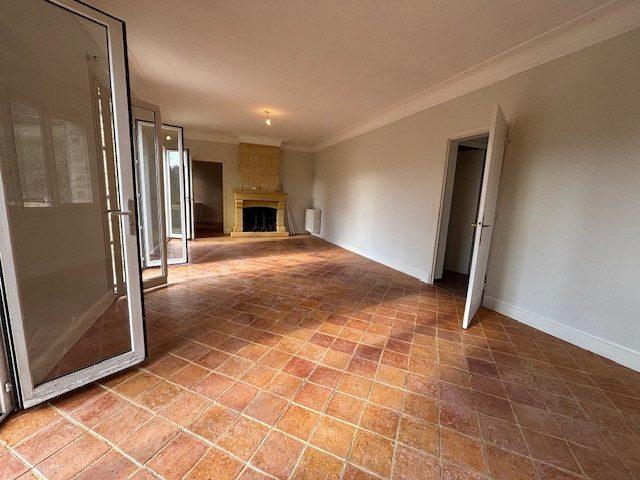 Maison traditionnelle - 175 m² - 6 pièces