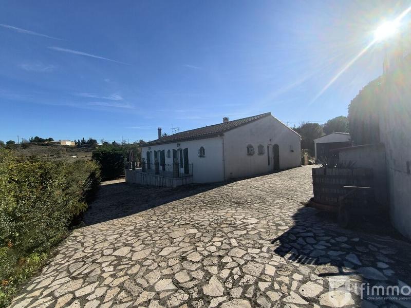 Villa - 140 m² - 5 pièces