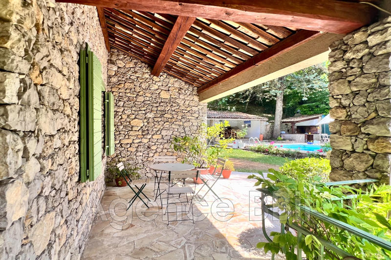 Villa - 276 m² - 7 pièces