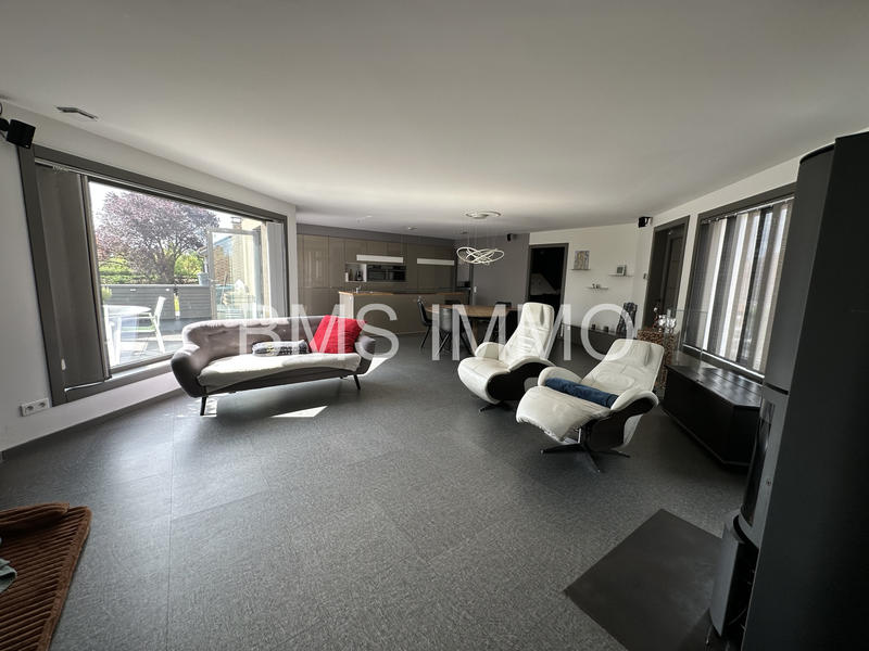 Appartement - 161 m² - 5 pièces