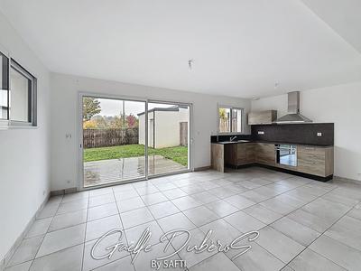 Maison - 102 m² - 6 pièces