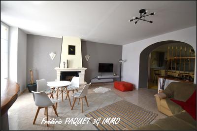 Maison en pierre - 198 m² - 7 pièces
