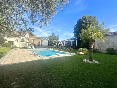 Maison - 183 m² - 5 pièces