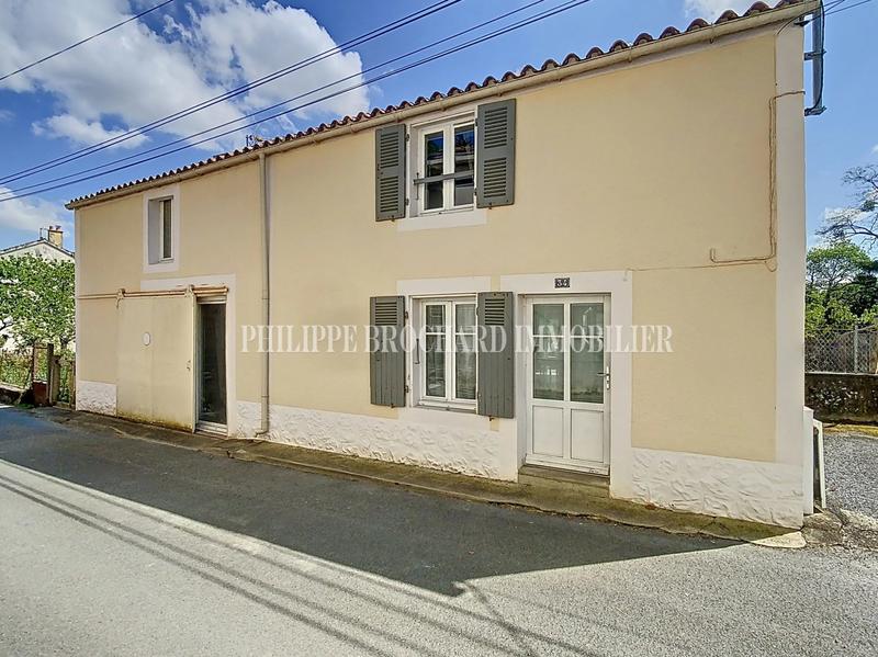 Maison ancienne - 105 m² - 4 pièces