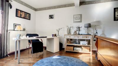 Maison - 253 m² - 8 pièces