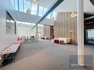 Magasins - 420 m² - 4 pièces