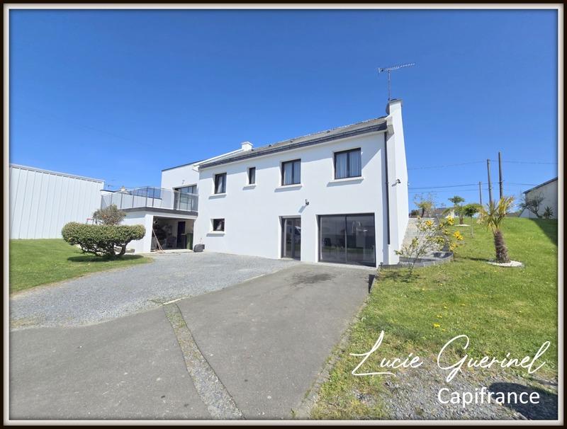 Maison - 200 m² - 7 pièces