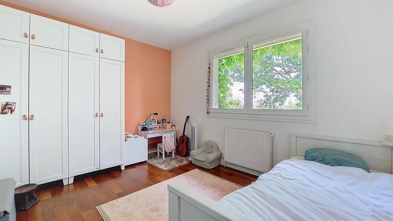 Maison - 194 m² - 6 pièces