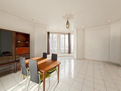 Appartement - 65 m² - 2 pièces