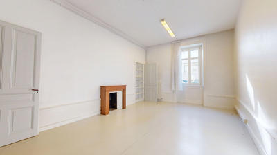 Local commercial - 104 m² - 5 pièces