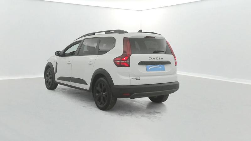 Dacia Jogger Hybrid 140 7 places Extreme