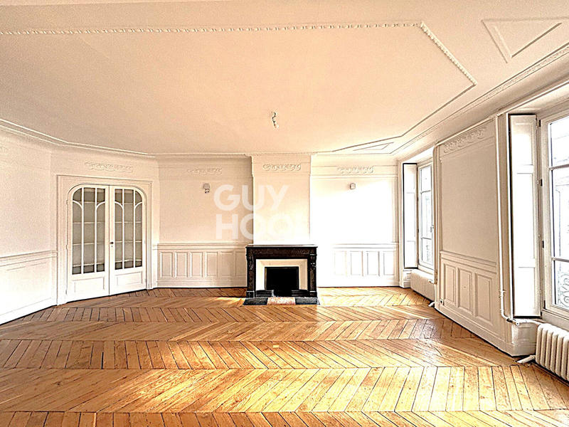 Appartement - 144 m² - 4 pièces