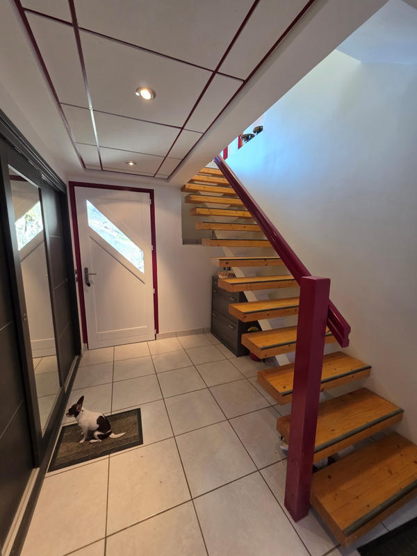 Propriété - 178 m² - 6 pièces