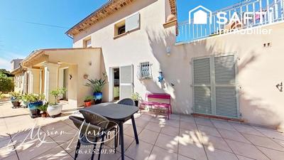 Maison - 147 m² - 8 pièces