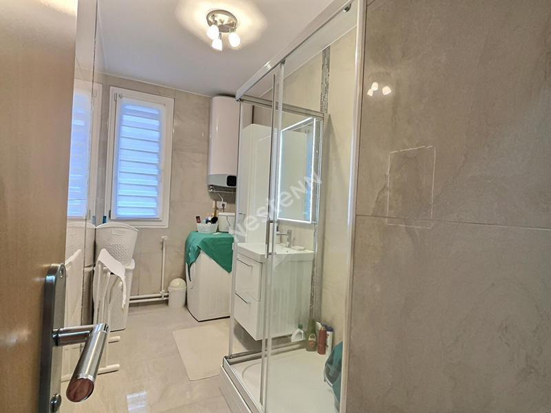 Appartement - 76 m² - 3 pièces