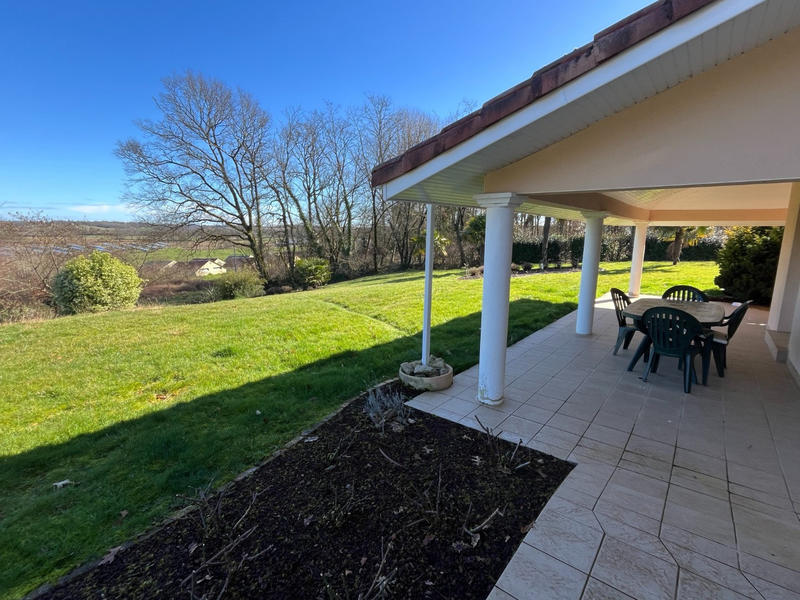 Viager - Propriété - 336 m² - 12 pièces