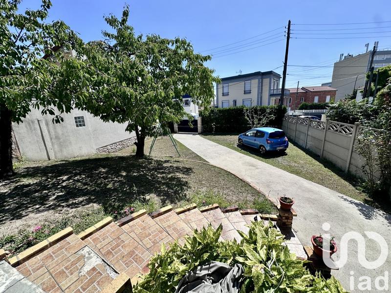 Maison - 135 m² - 6 pièces