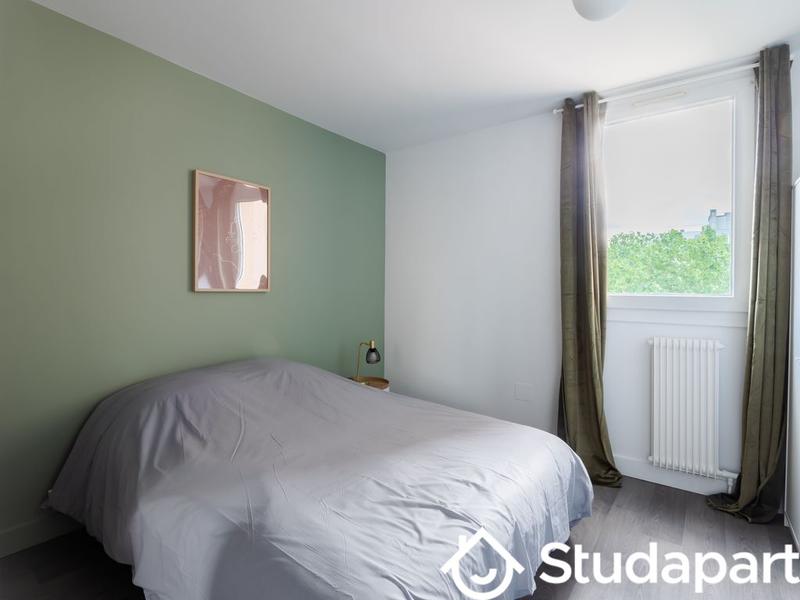 Chambre - 82 m² - 1 pièce