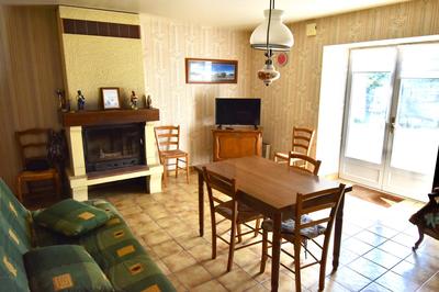 Maison traditionnelle - 105 m² - 5 pièces