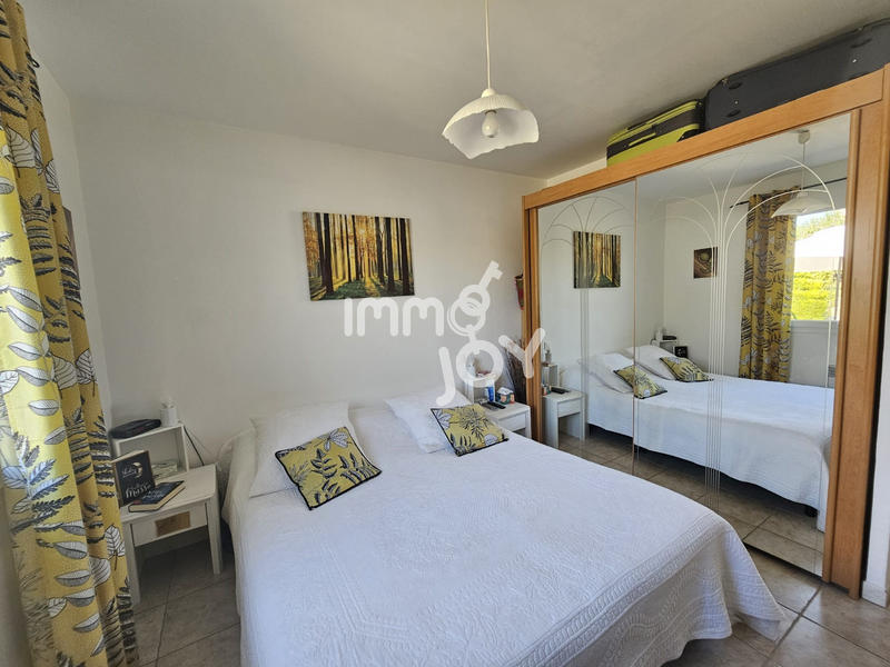 Maison - 104 m² - 4 pièces