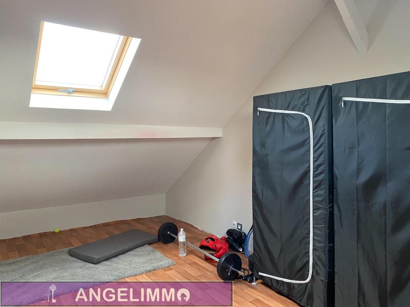 Maison - 146 m² - 7 pièces