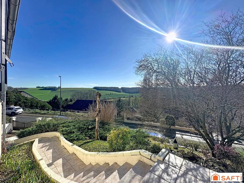 Maison - 124 m² - 6 pièces