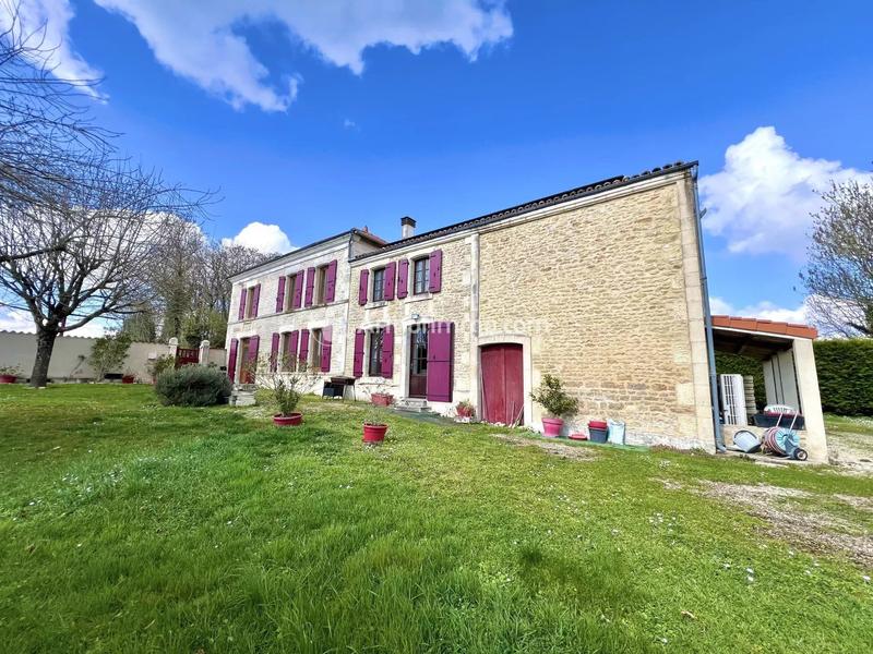 Maison - 165 m² - 5 pièces