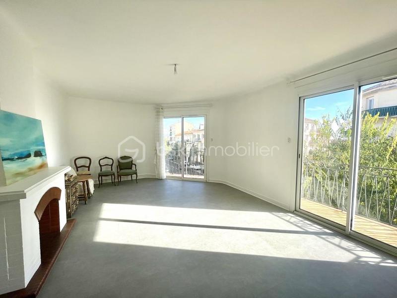 Appartement - 105 m² - 4 pièces